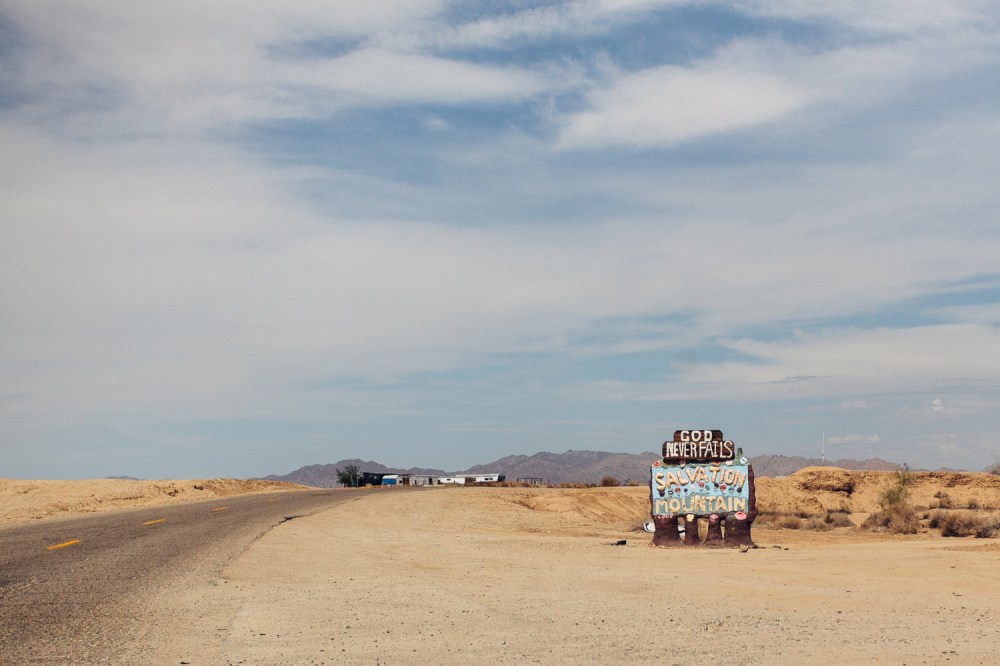 salvation-mountain-4